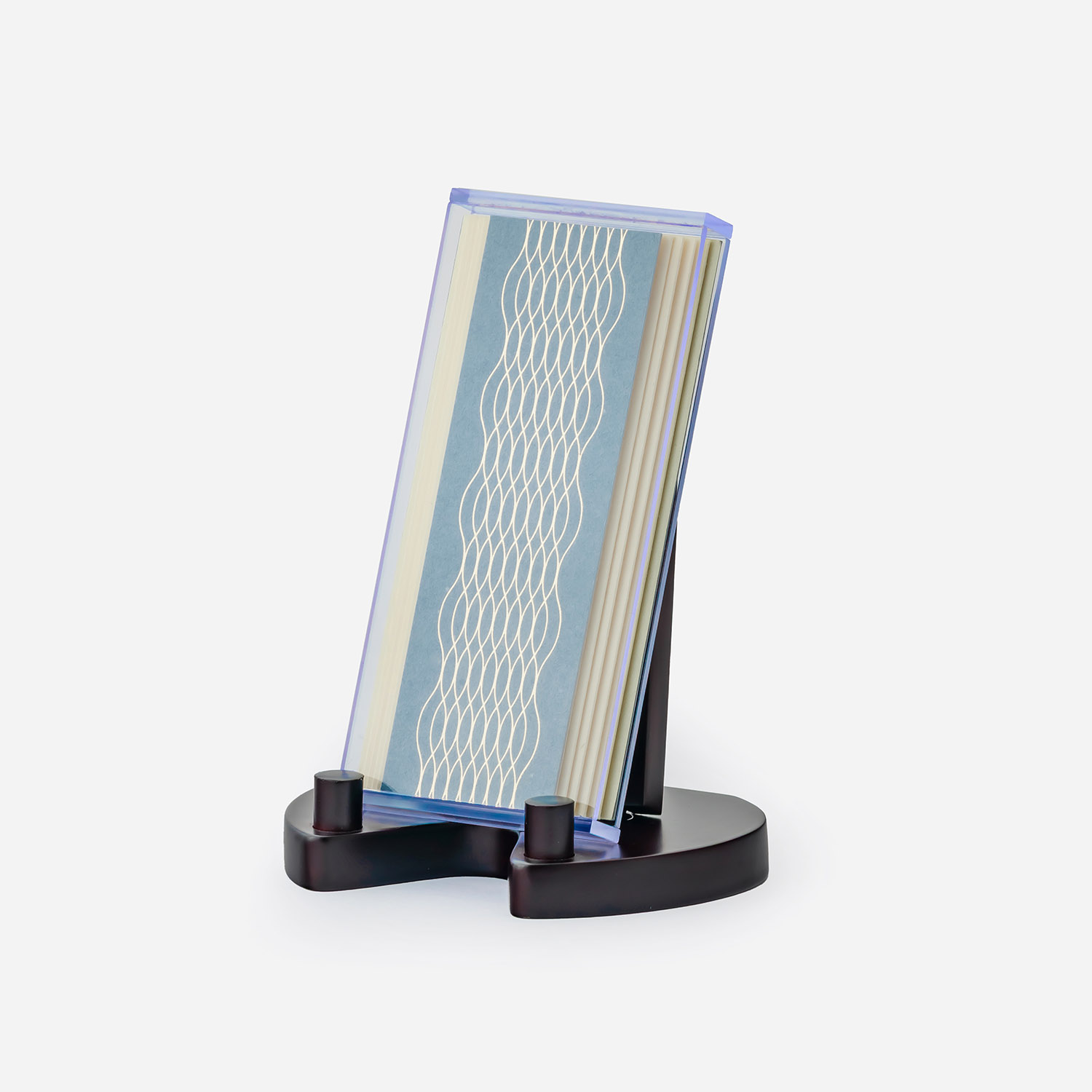 一般的な見台でも設置できます。（見台は別売り）